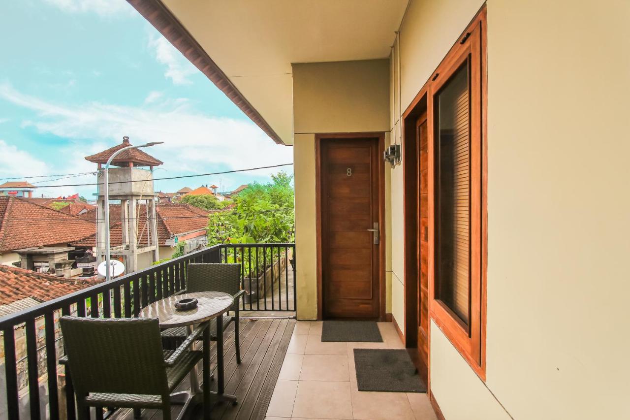 Kuta Legian Inn Exterior photo